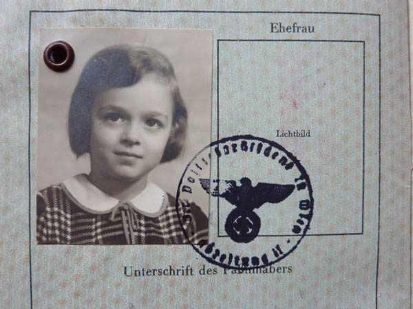EW: 'J' passport, 1939