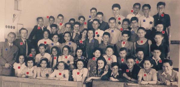 FB: Class 2B of the Jewish School in Prague, 1942. Classmates who were murdered in the next 2 years marked in red by FB