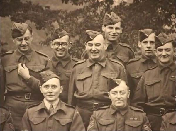 KH: King's Own Royal Rifles Home Guard, Parliament Hill (Klaus back row)
