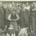 MS: "This picture was taken in the Kahns' garden" - from the left Mrs. Kahn and next to her MS with relations of the Kahns and other refugees from Germany.
