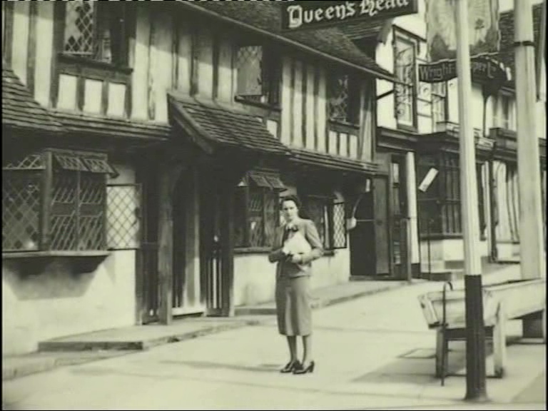 MS: Pinner High Street, 1938