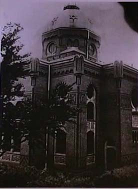 LB: Synagogue, Köslin, which was razed to the ground by fire in Kristallnacht