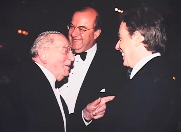 AH: AH with great-grandson, speaking to Tony Blair, Israel, ca. 2000