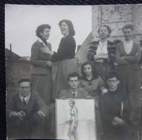 HW: At Farnham Art School, HW on the left, ca 1946